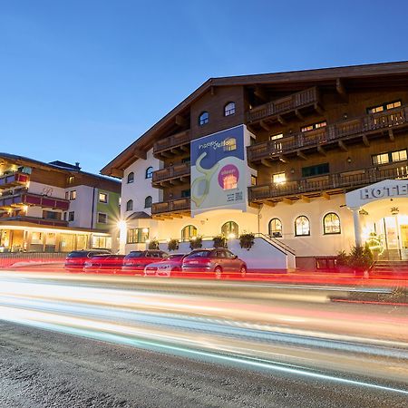 Boutique House Happyellow Σάαλμπαχ-Χίντεργκλεμ Εξωτερικό φωτογραφία