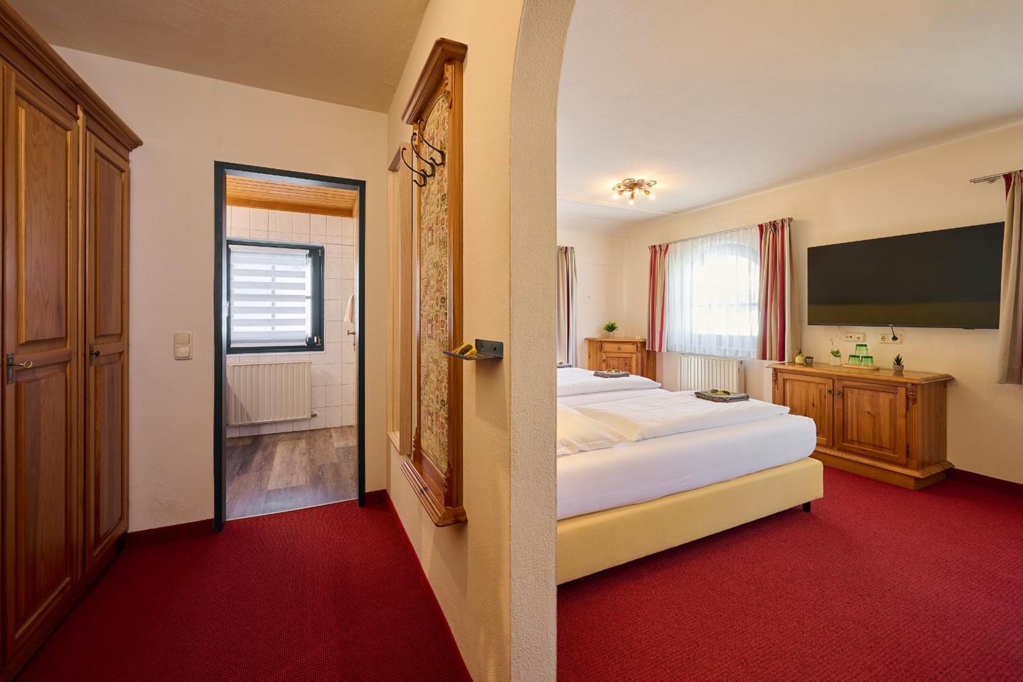 Boutique House Happyellow Σάαλμπαχ-Χίντεργκλεμ Εξωτερικό φωτογραφία